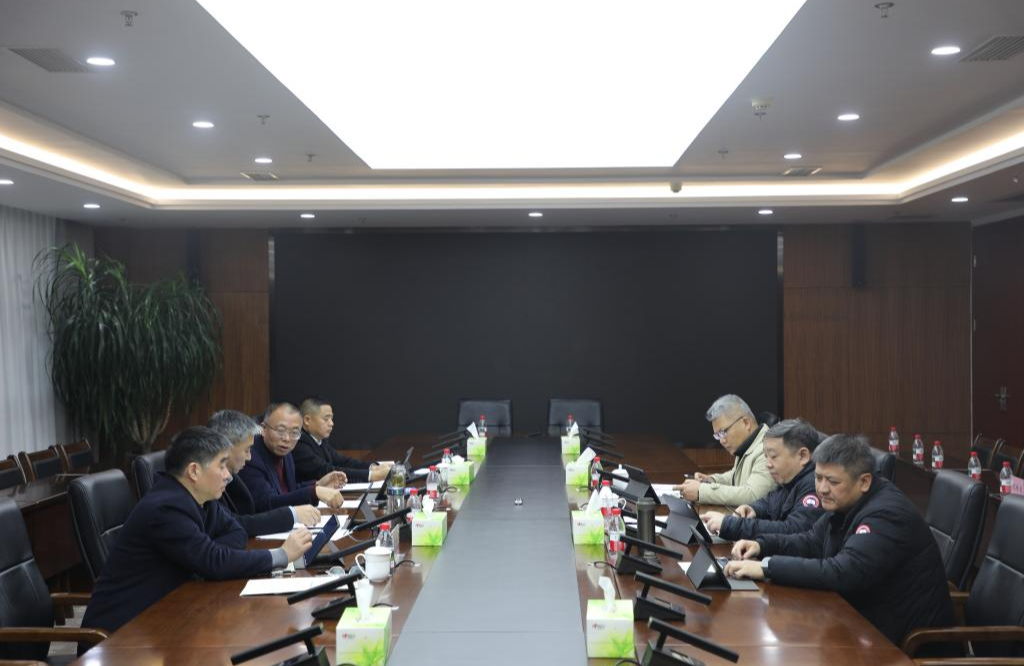 OD体育
党委召开2026年第2次理论学习中心组学习会暨2025年度民主生活会会前集体学习研讨